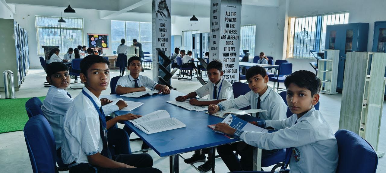Campus grounds at MPIS